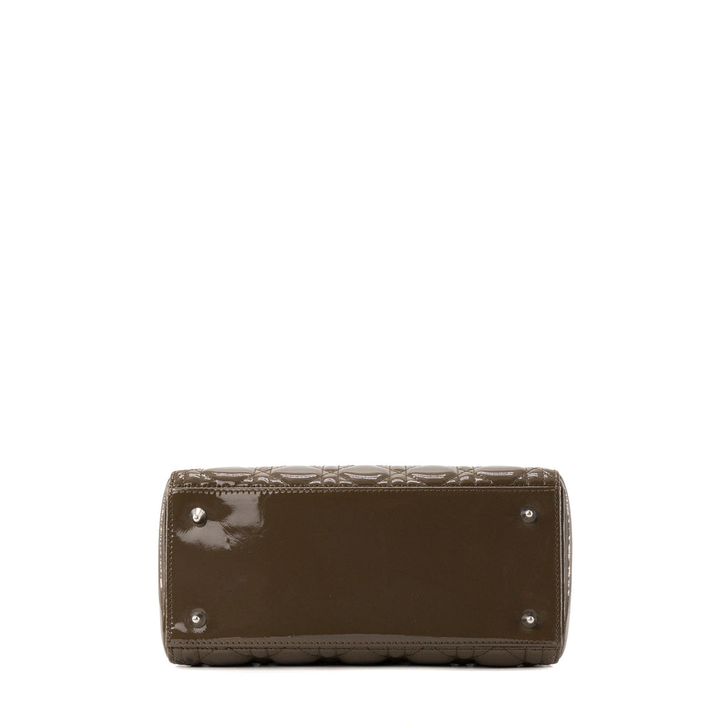 DIOR - Lady Dior medium Dior handbag in brown cannage patent leather